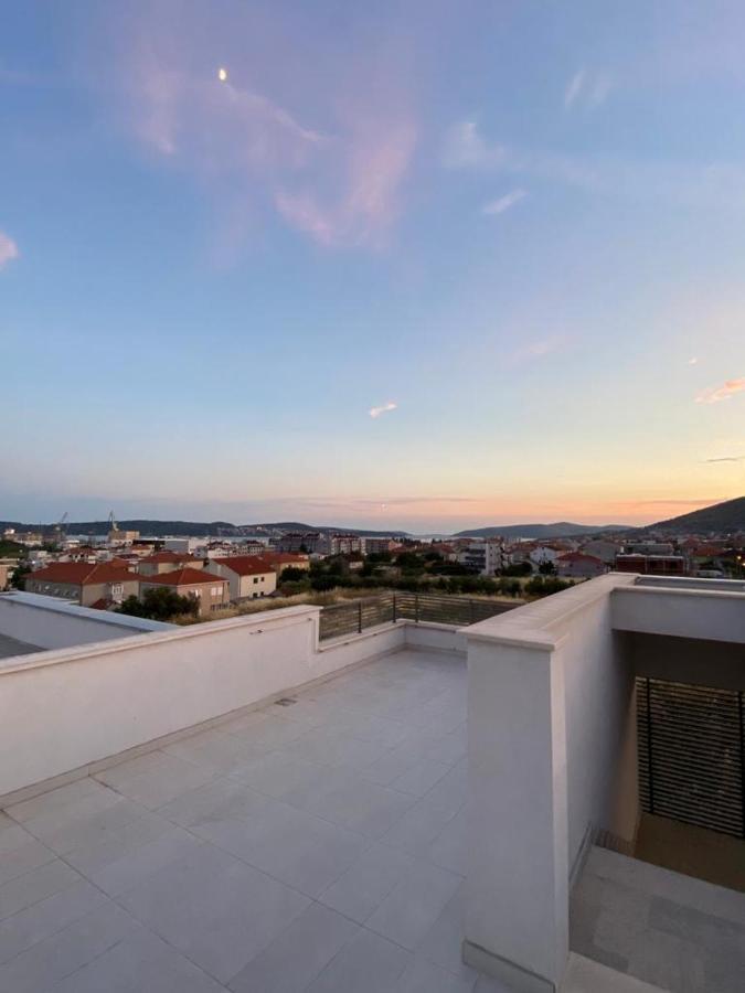 Villa Moon Trogir Buitenkant foto